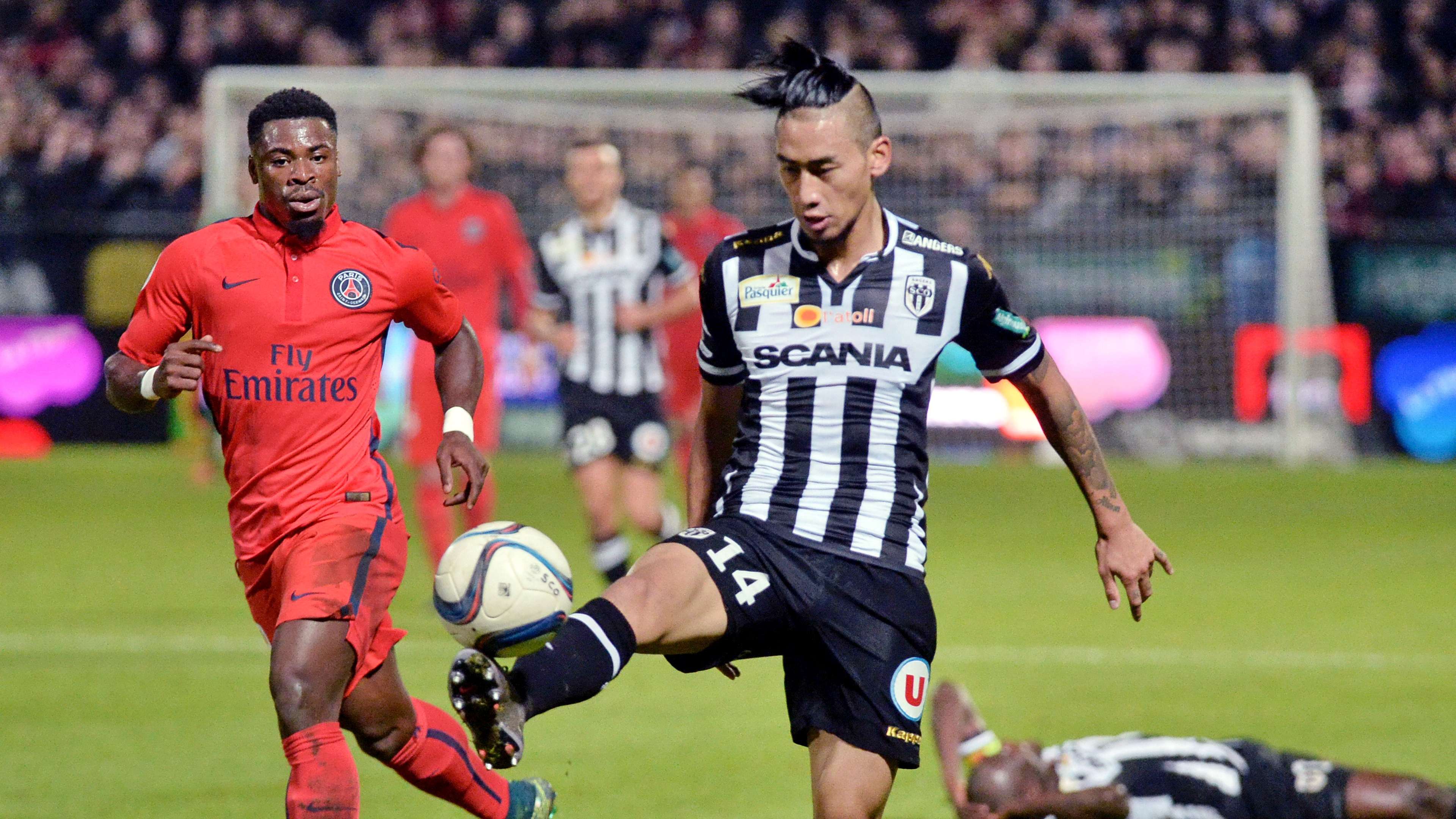 俱乐部正与 俱乐部正与